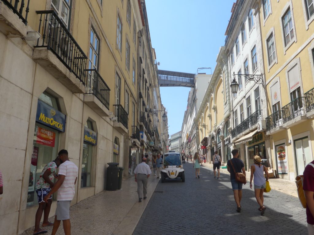 rua-do-carmo-Lisboa