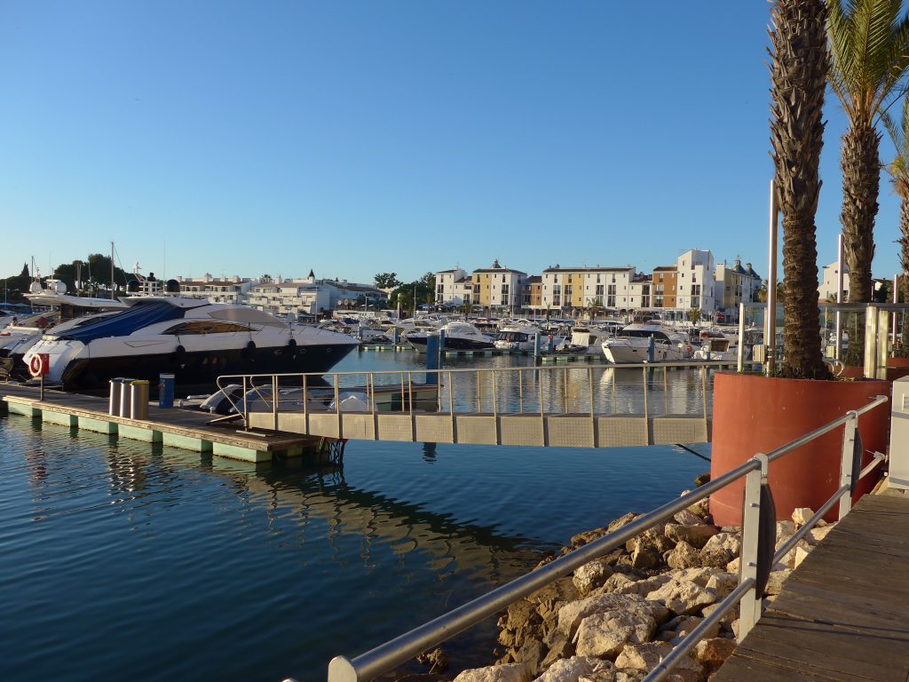 Vilamoura-um-lindo-lugar-no-algarve