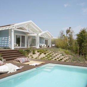 uma-casa-portuguesa-na-praia