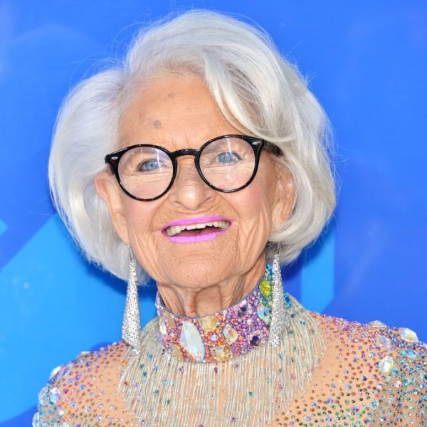 baddie-winkle-88-anos-e-musa-da-urban-decay