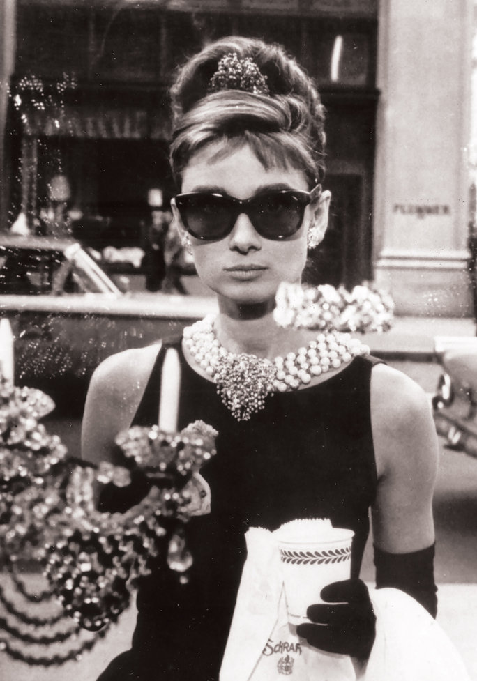 Givenchy-morre-aos-91-anos-uma-parceria-de-vida-com-audrey-hepburn